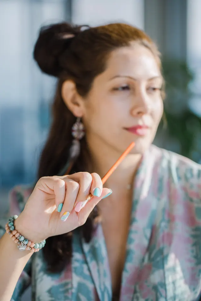 Retrato de la fundadora de Nácar Nail Studio